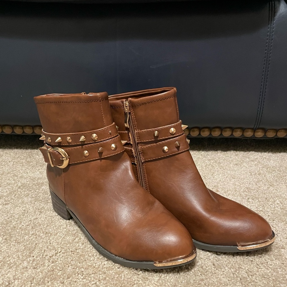 OXXO Brown Vegan Leather Gold Studded Zip up Booties